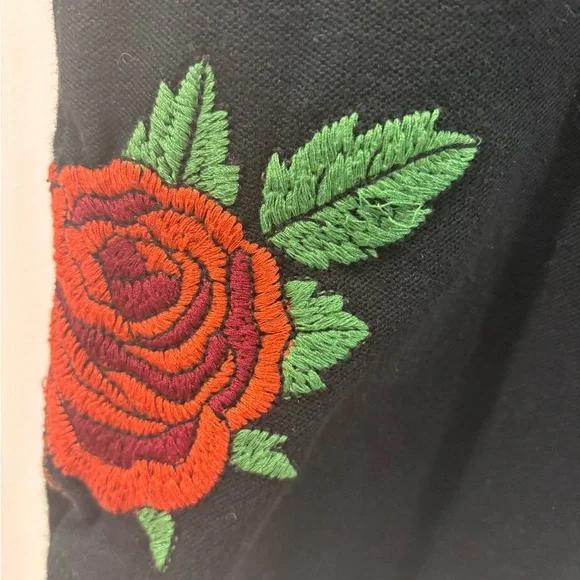 Johnny Was Embroidered Tee Shirt - Picture 4 of 6